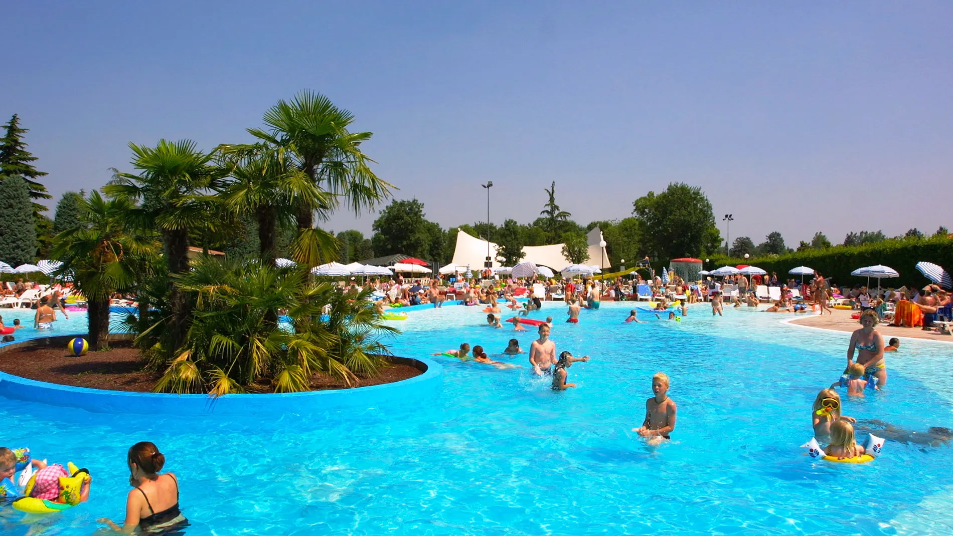 Camping Bella Italia aan het Gardameer